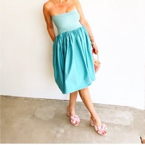 Adorable Alexis strapless dress with pockets size 8